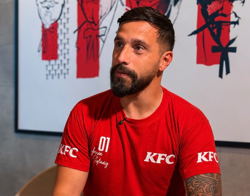 KFC convirtió el dipeo en un show junto a Hernán Galíndez