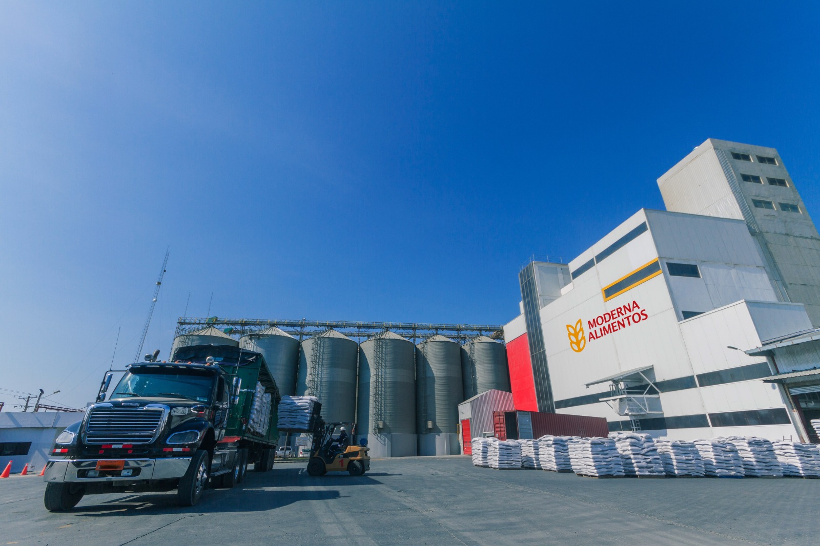 El arquero de la Selección de Ecuador fue el invitado especial del Bucket Show realizado en Quito.